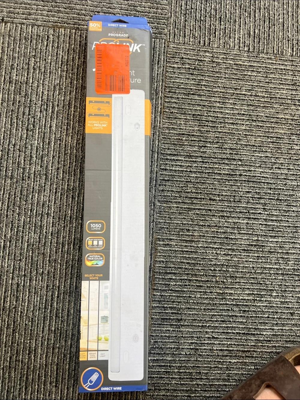 ProGrade White Direct-Wire LED Under-Cabinet Light 18”